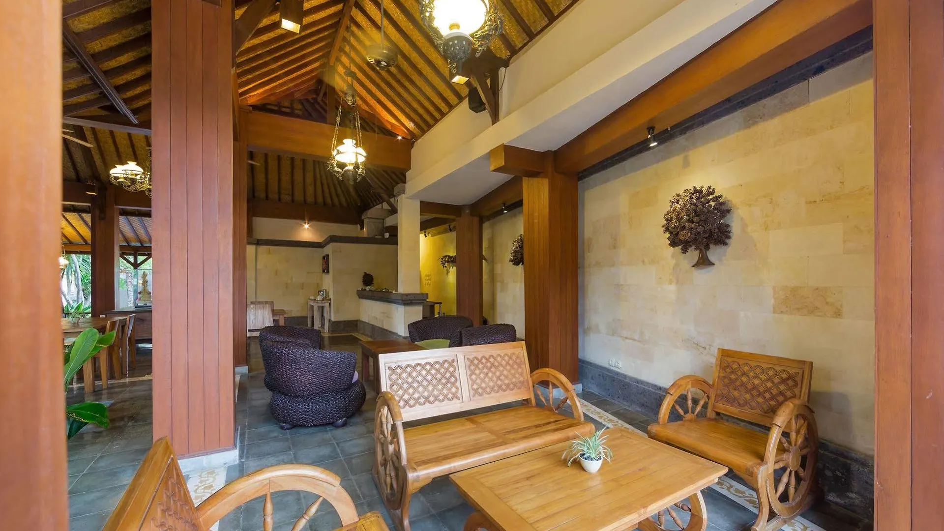 Inata Hotel Monkey Forest Ubud